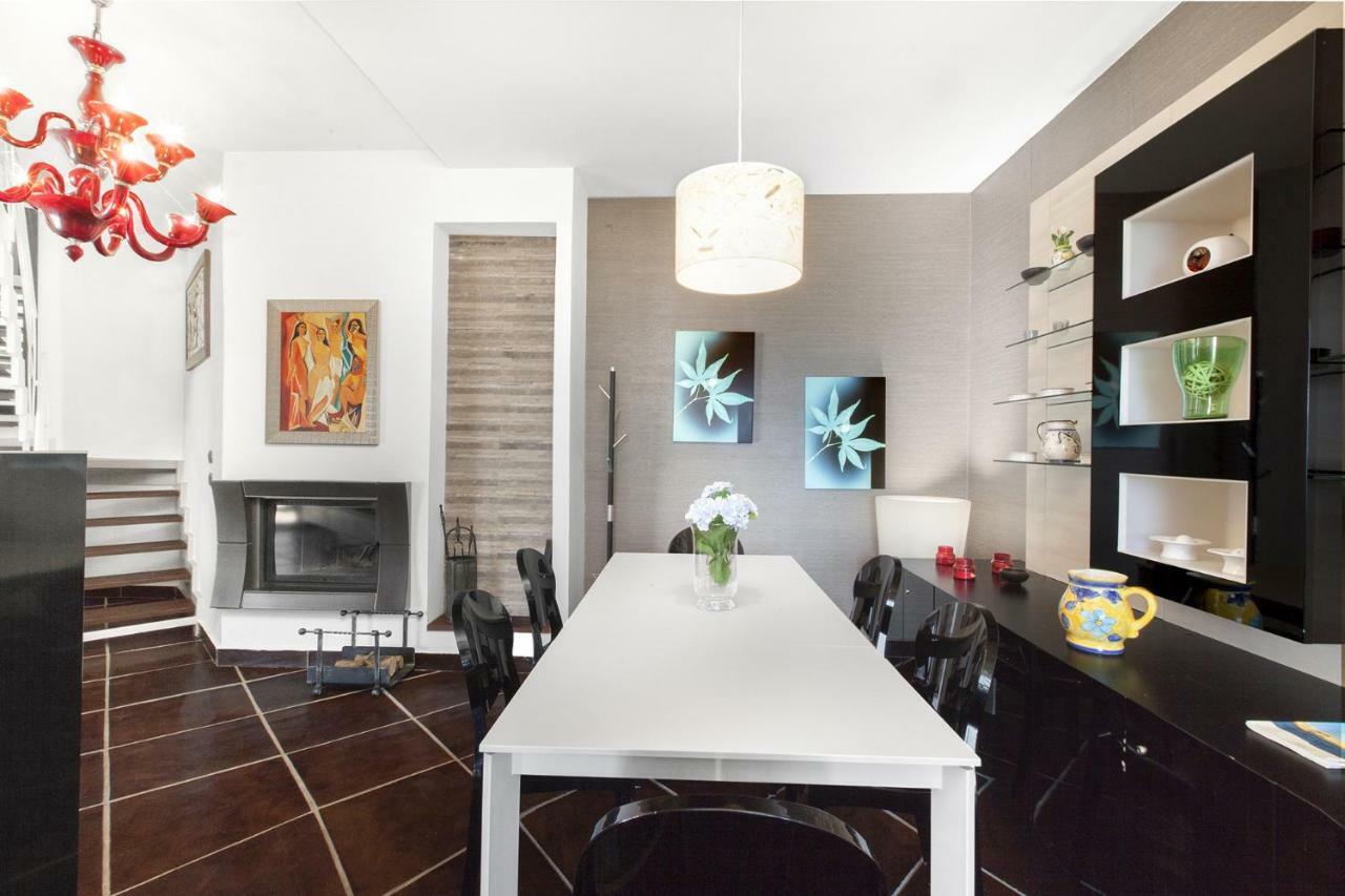 Amore Rentals - Casa Augusta A Sorrento Esterno foto