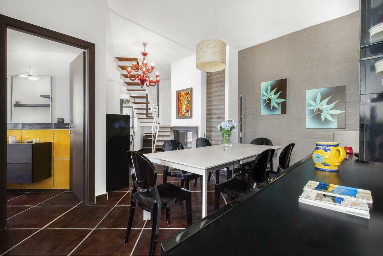 Amore Rentals - Casa Augusta A Sorrento Esterno foto